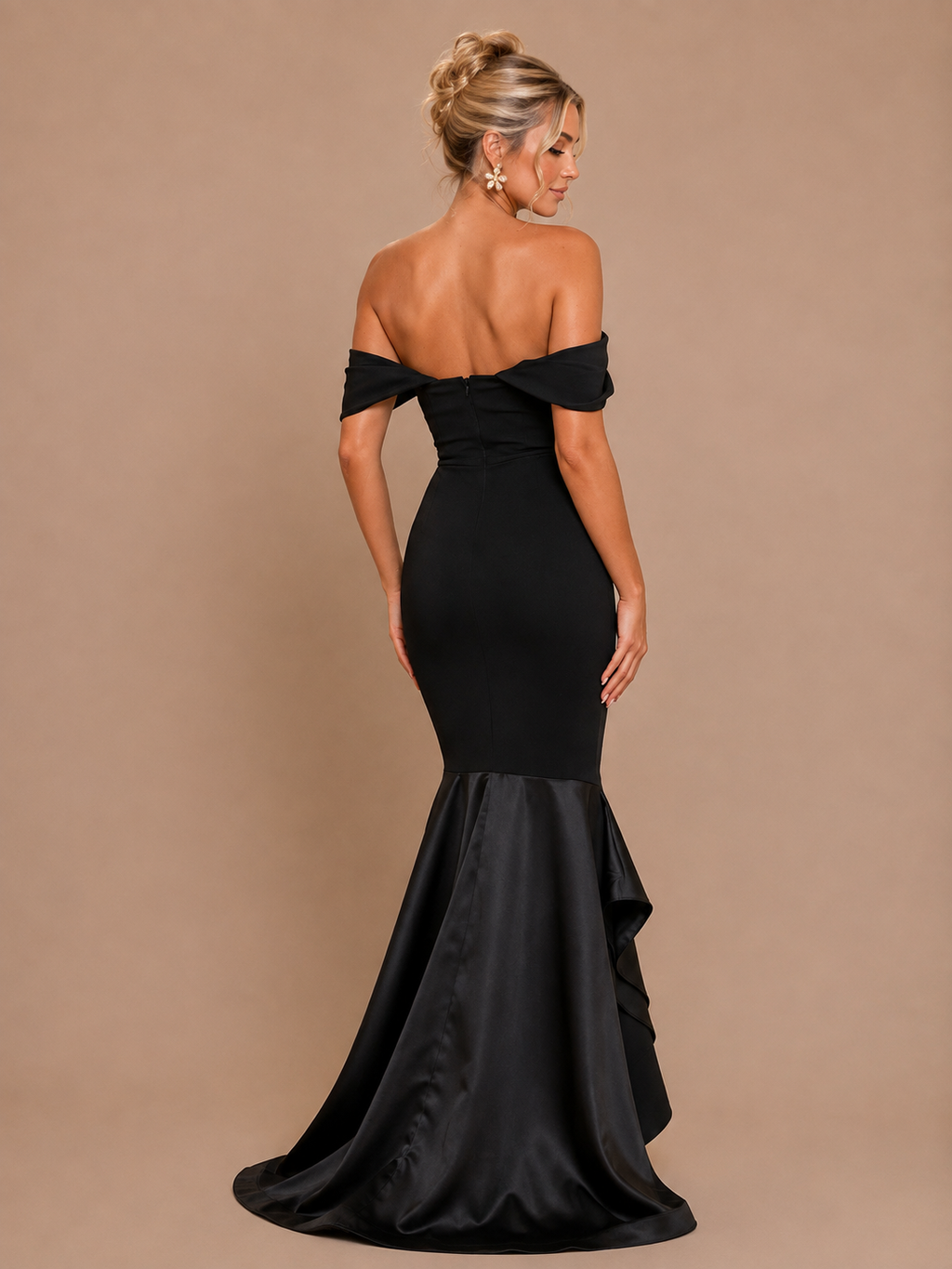 The Midnight in Savannah Gown